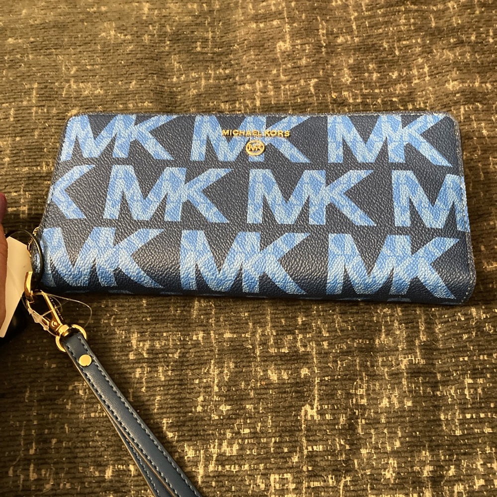 Michael Kors MK wallet clutch new